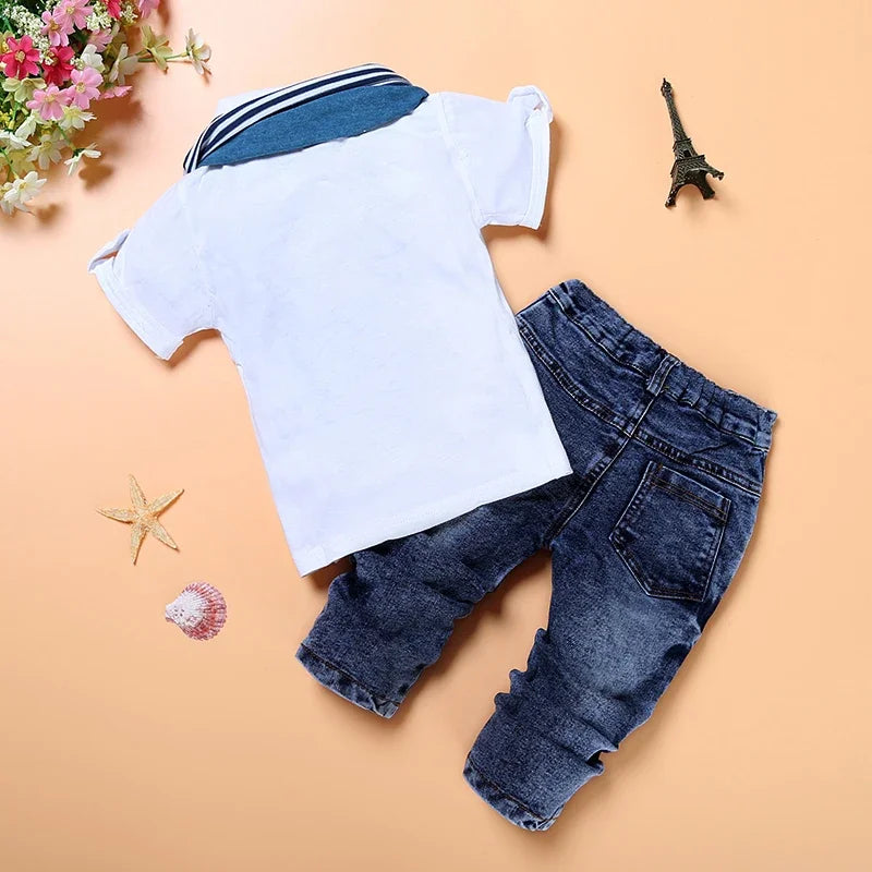 Ensemble été garçon 2-7 ans: haut coton manches courtes, jean et écharpe.