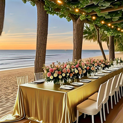 Rectangular Gold Satin Tablecloth – Elegant for Weddings and Events.