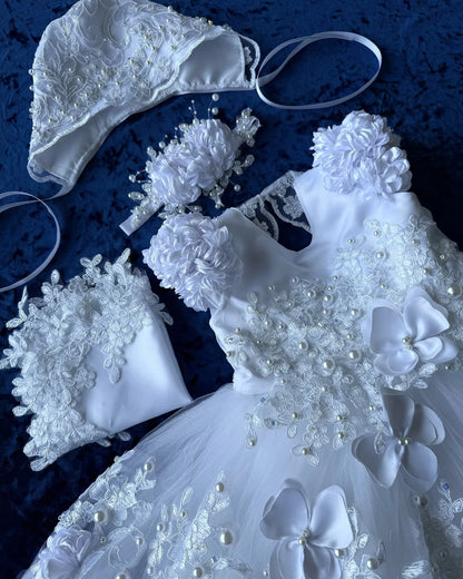 Robe baptême dentelle bonnet - fleurs 3D, tenue blanche fille