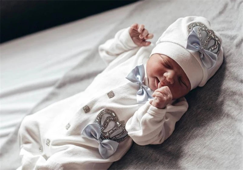 Barboteuse Bébé Jetable avec Nom, Ailes d'Ange, Sortie de Maternité .