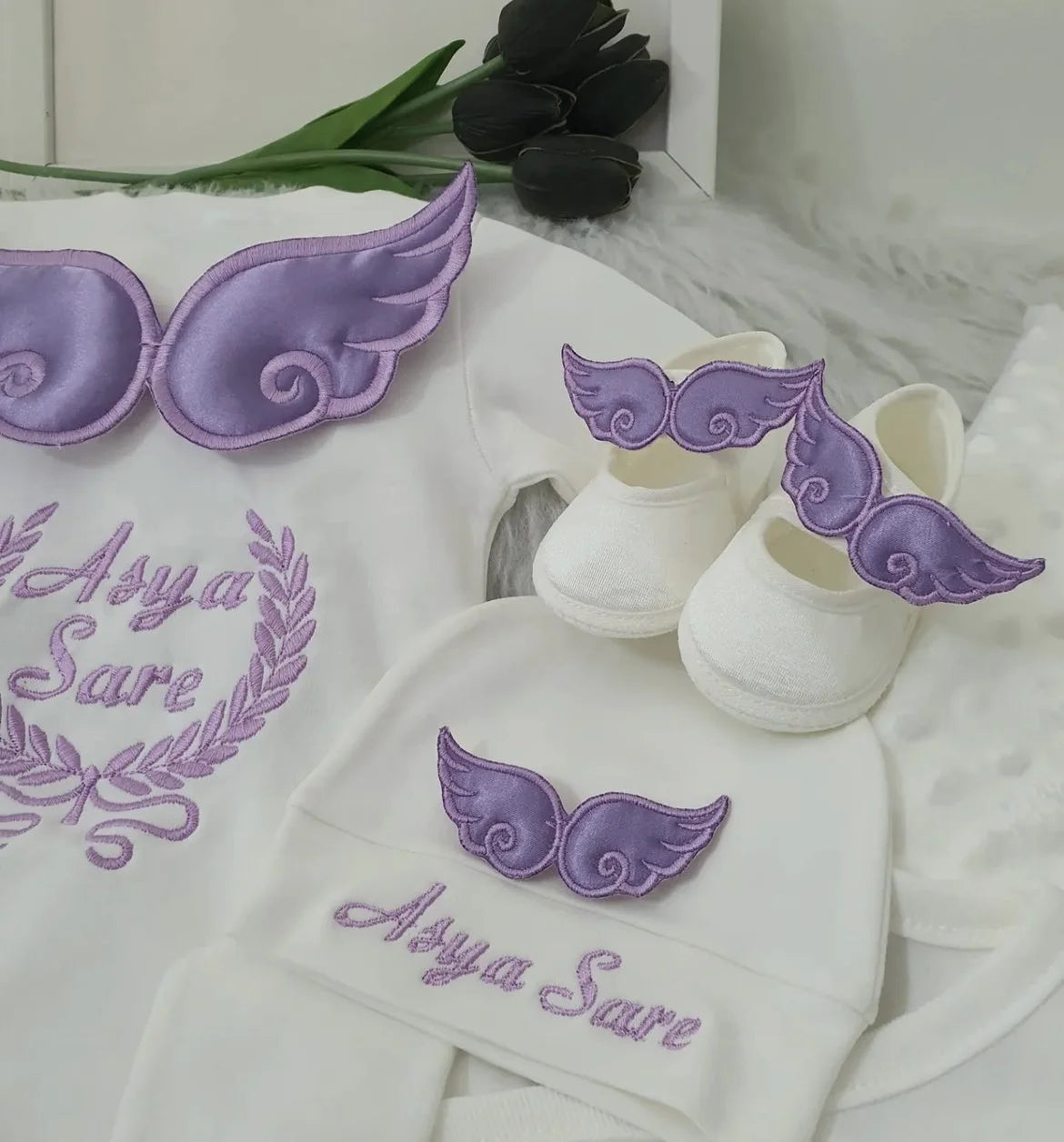 Barboteuse Bébé Jetable avec Nom, Ailes d'Ange, Sortie de Maternité .