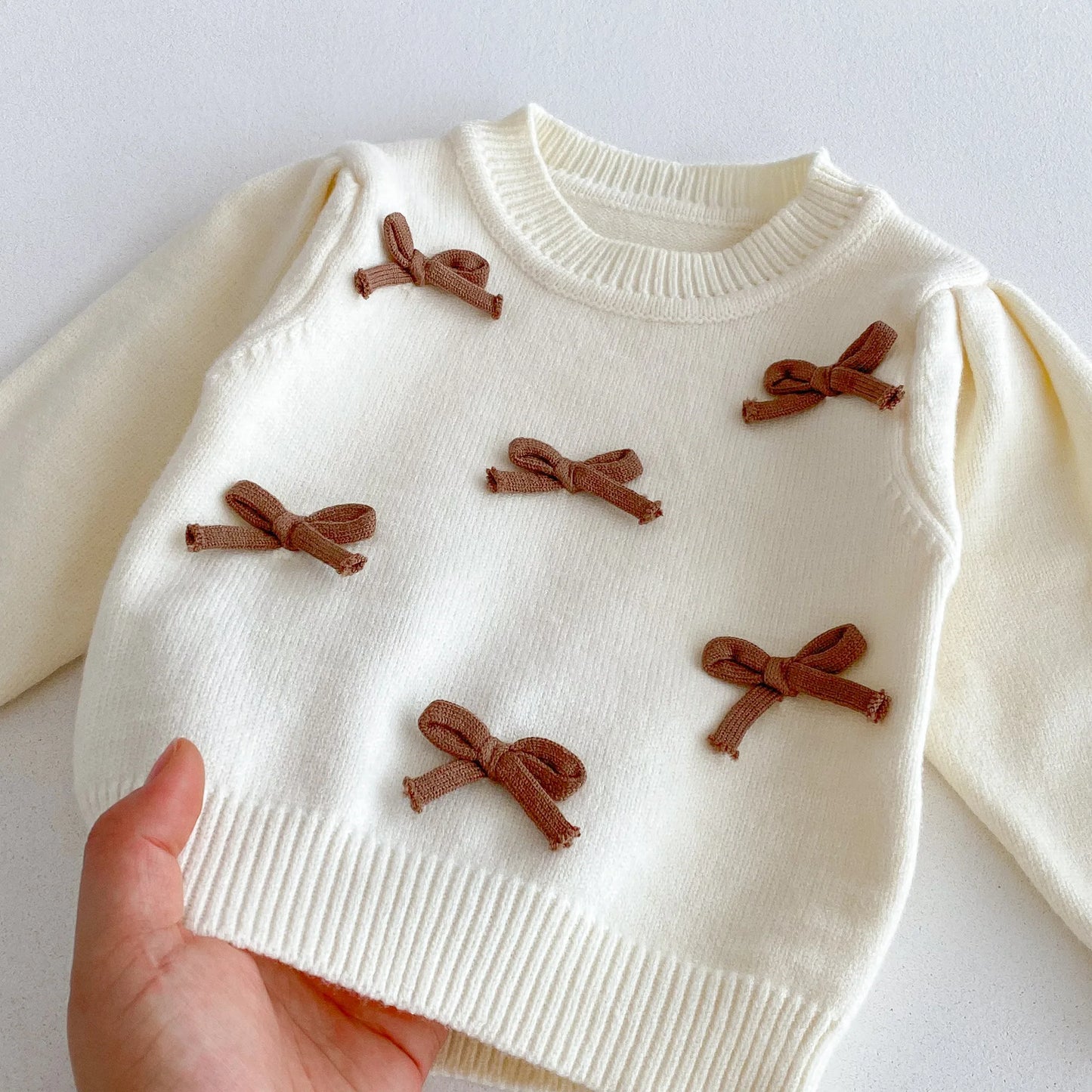 Ensemble bébé fille 3 pièces – pull, pantalon évasé & mini sac (automne)