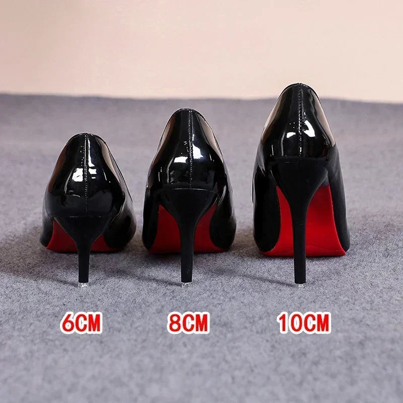 Escarpins femme cuir souple talons hauts fond rouge mariage , fête.