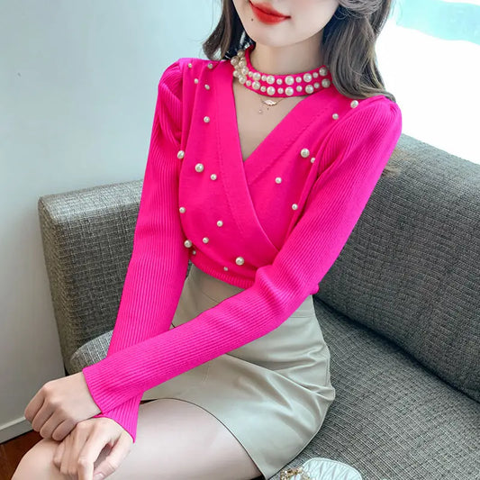 Pulls tricot irrégulier femme col V﻿– brodé, ajouré, évasé, mode automne hiver