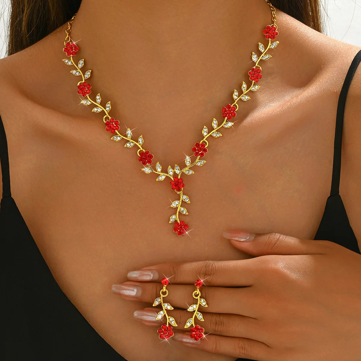 YIKOOLIN Ensemble Bijoux Femme – 3 Pièces Fleur Goutte d’Eau, Collier & Boucles, Style Élégant