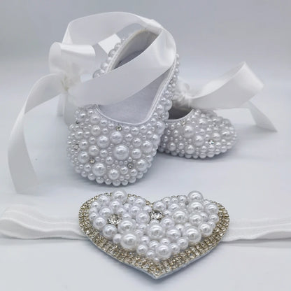 Chaussures bébé blanches à perles et strass, fait main, baptême 0-3m