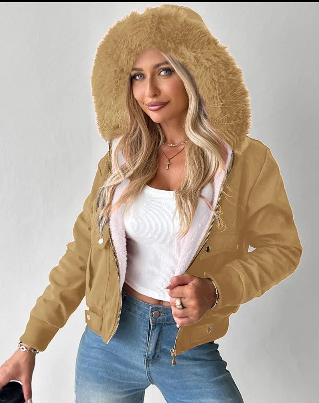 Sweat à Capuche Femme Hiver Vintage avec Col en Fourrure – Style Streetwear décontracté