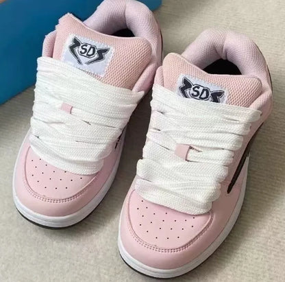 Baskets couple résine mandarine, couleurs dopamine, tendance casual