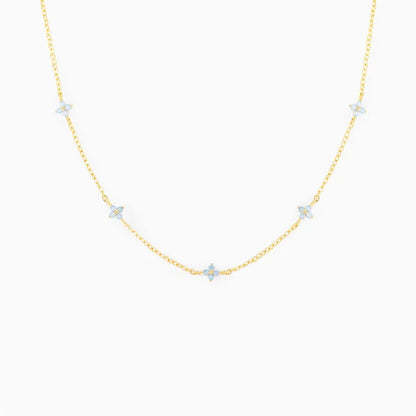 YIKOOLIN Collier Femme – Fleur Bleue Luxe, Design Minimaliste, Style Européen Américain