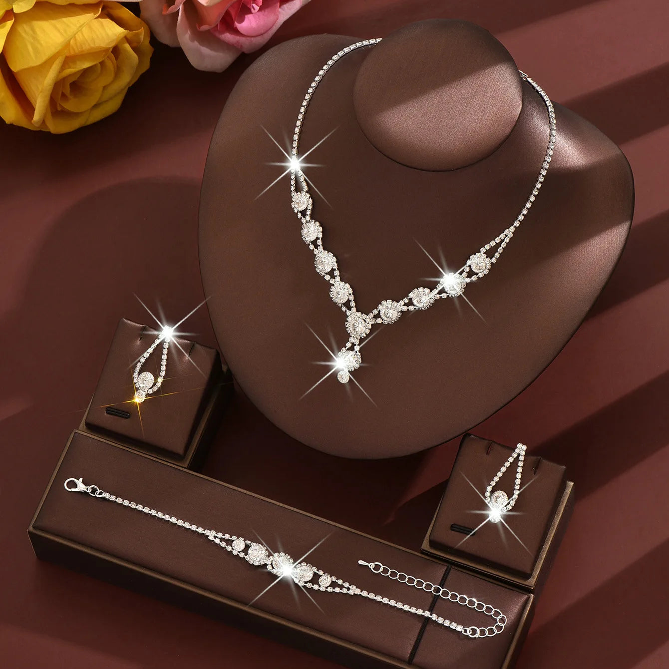 YIKOOLIN Parure Bijoux Mariage Femme – Ensemble 4 Pièces Cristal Élégant, Strass Brillants