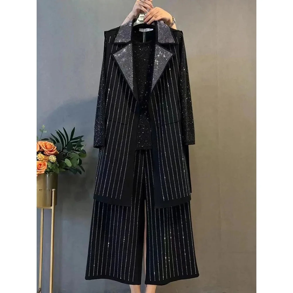 Ensemble Femme Grande Taille 3 Pièces – Veste, Chemise et Pantalon Long Noir avec Strass