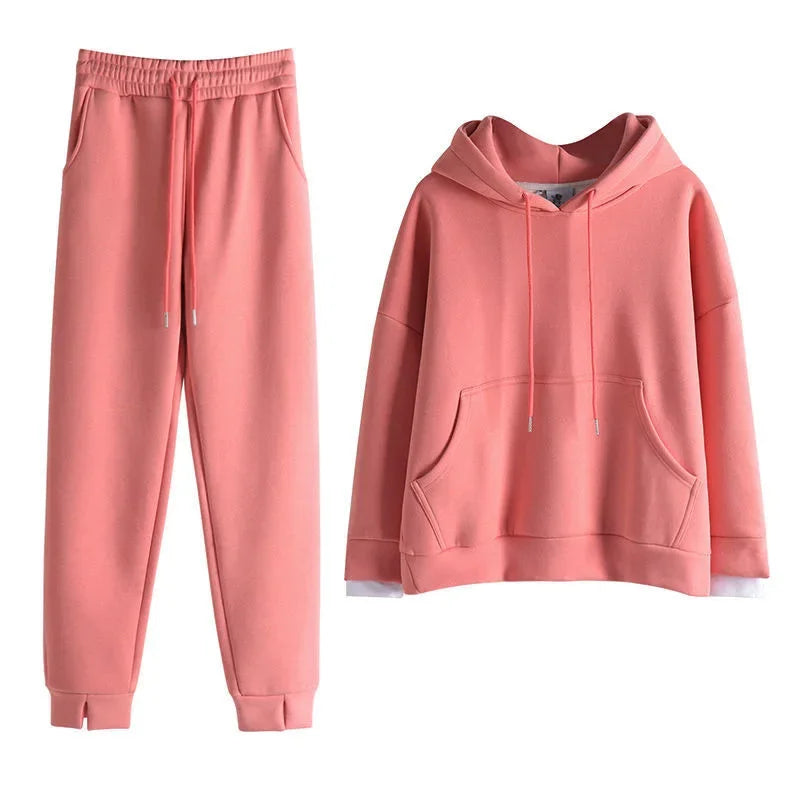Tenue Femme Sweat à Capuche + Pantalon – Hiver