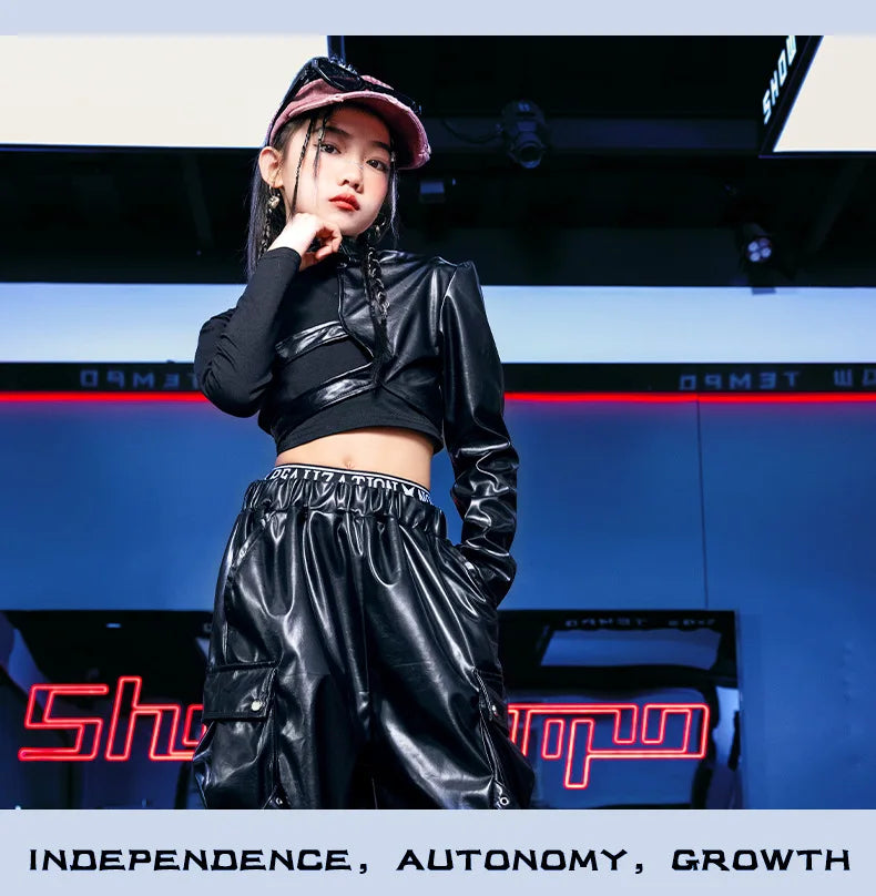 Vêtements Hip Hop Fille, T-shirt Court et Pantalon Cargo .