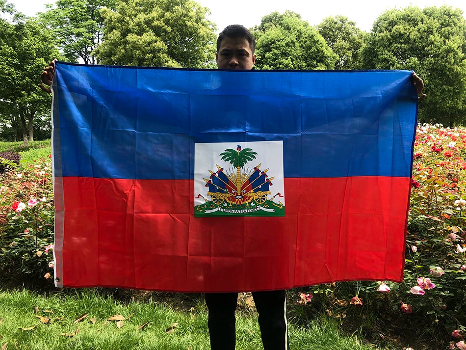 Drapeau Haïti 90x150cm – Polyester Résistant, Double Face, Bleu Rouge