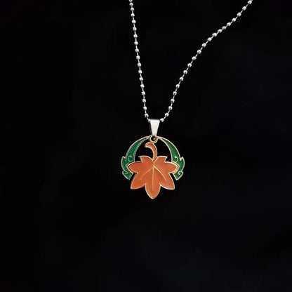 Collier Kazuha en acier titane avec pendentif feuille d’érable – 3 styles, cadeau pour fans .