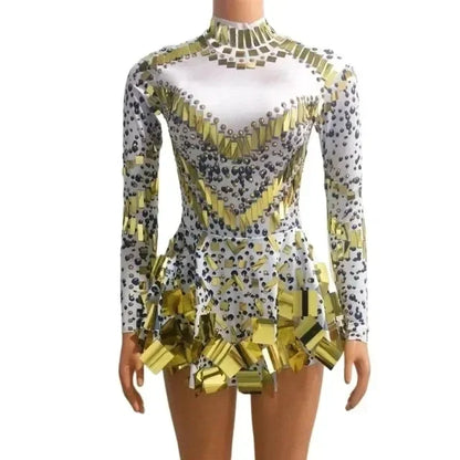 Robe soirée  effet miroir femme, scène, boîte de nuit, spectacle .