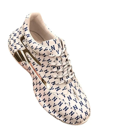 Baskets sport homme respirantes, semelle épaisse, coupe basse.