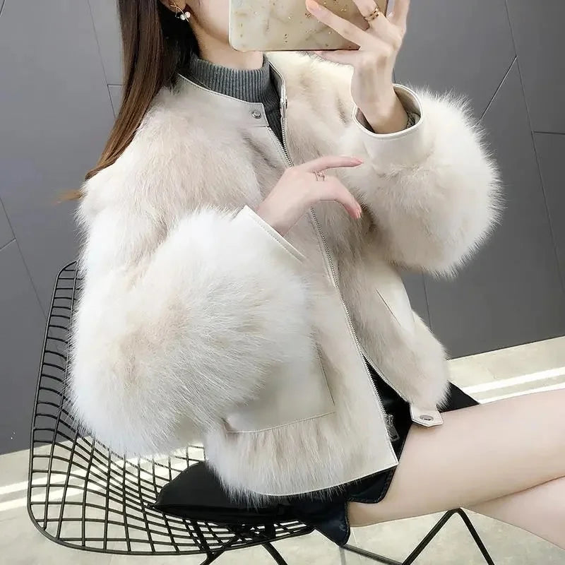 Manteau Court Femme – Fausse Fourrure Épissage Cuir