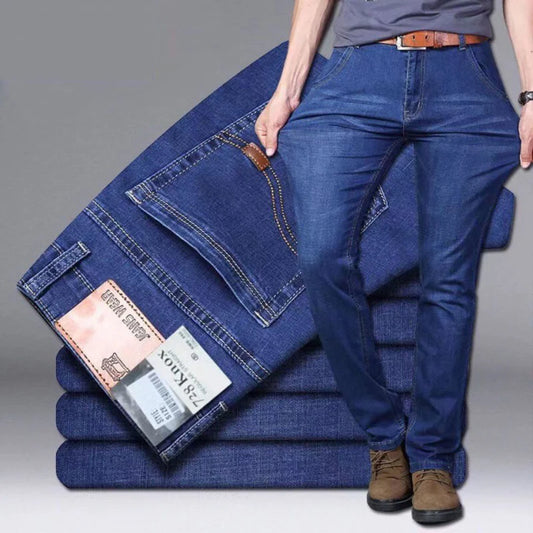Pantalon homme léger stretch slim fit .
