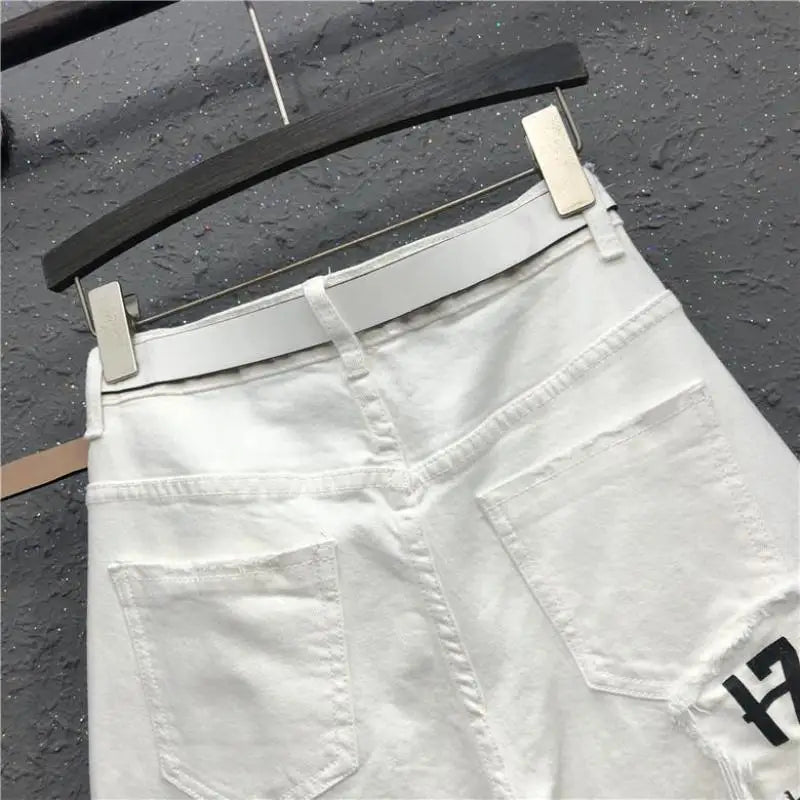 Pantalon Harlan en denim court avec poches, taille haute, lettre plaquée, minimaliste, tendance européenne, décontracté, nouveau, printemps, été