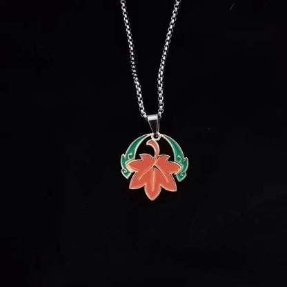 Collier Kazuha en acier titane avec pendentif feuille d’érable – 3 styles, cadeau pour fans .