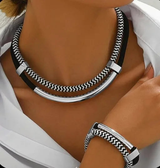 Ensemble Collier et Bracelet Hip-Hop Noir & Blanc – Double Chaîne Métallique Épaisse YIKOOLIN