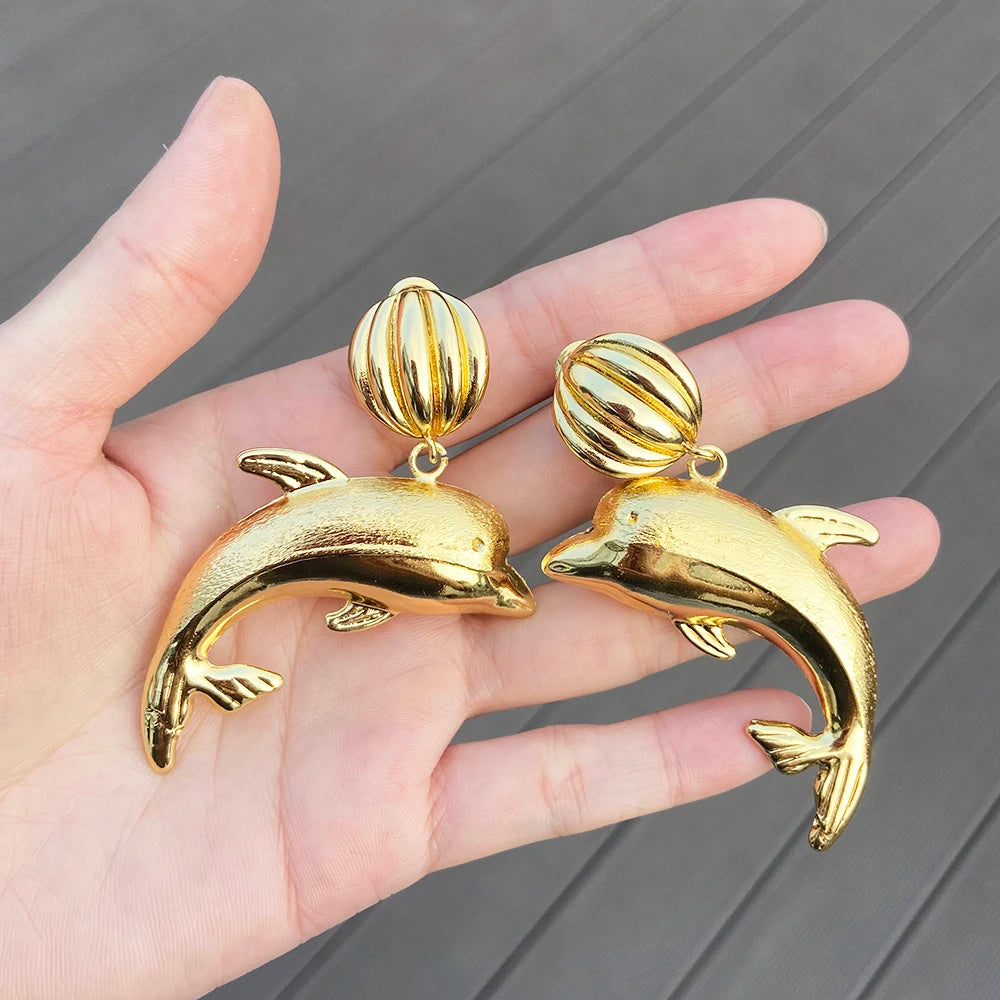 Pendentif carte africaine plaqué or avec chaîne 60 cm, bijoux unisexes tendance .