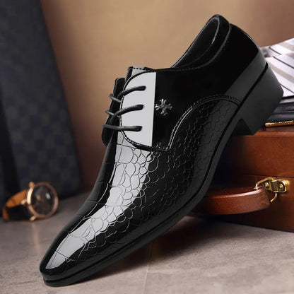 Chaussures habillées en cuir pour hommes, noires, élégantes, grandes tailles 38-49 .